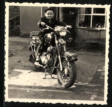 Fotografie motorrad jawa 350 - fotografie,